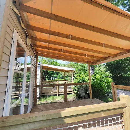 Camping Roc De L'arche Espalion