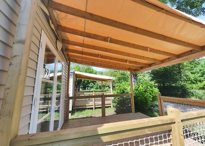 Camping Roc De L'arche Espalion